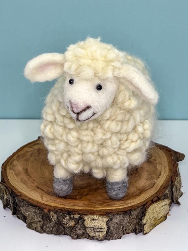 Needle Felted Sheep Decoration Handmade Ornament Felted Shelf Decoration Cute White Sheep Homemade Gift Seventh Wedding Anniversary Wool - Image 4